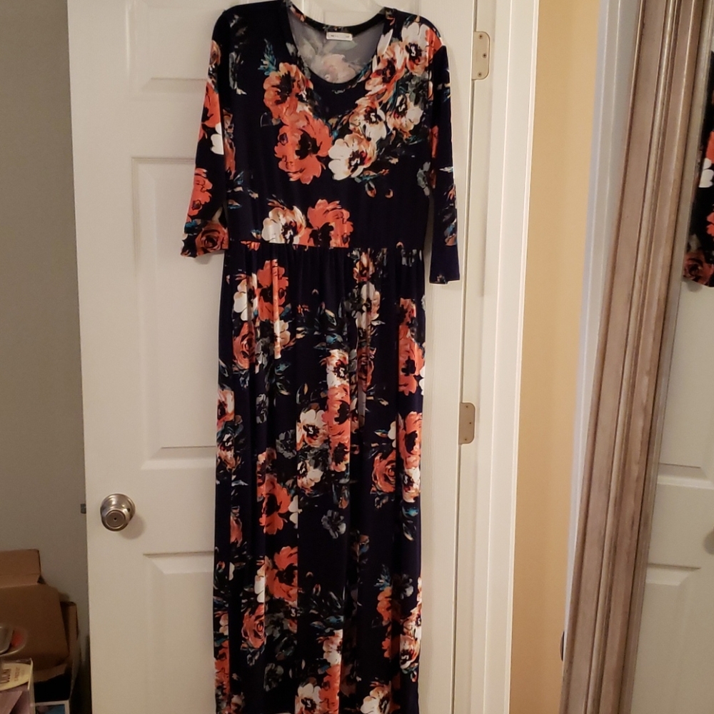 Boutique maxi dress